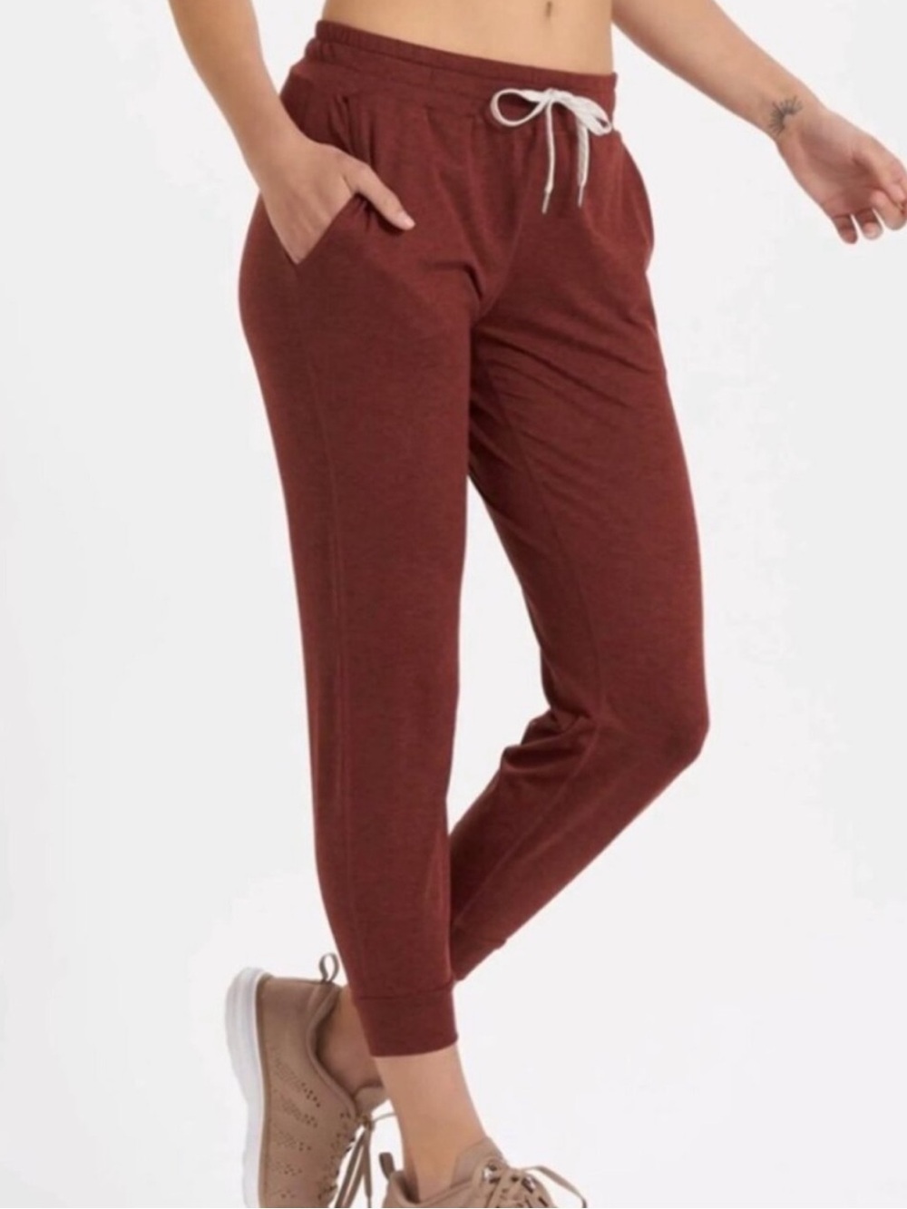 Vuori Performance Jogger Pants Rustic Red size medium